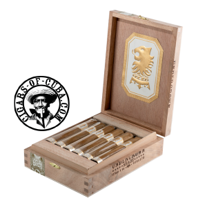 Undercrown Shade Robusto Box of 12